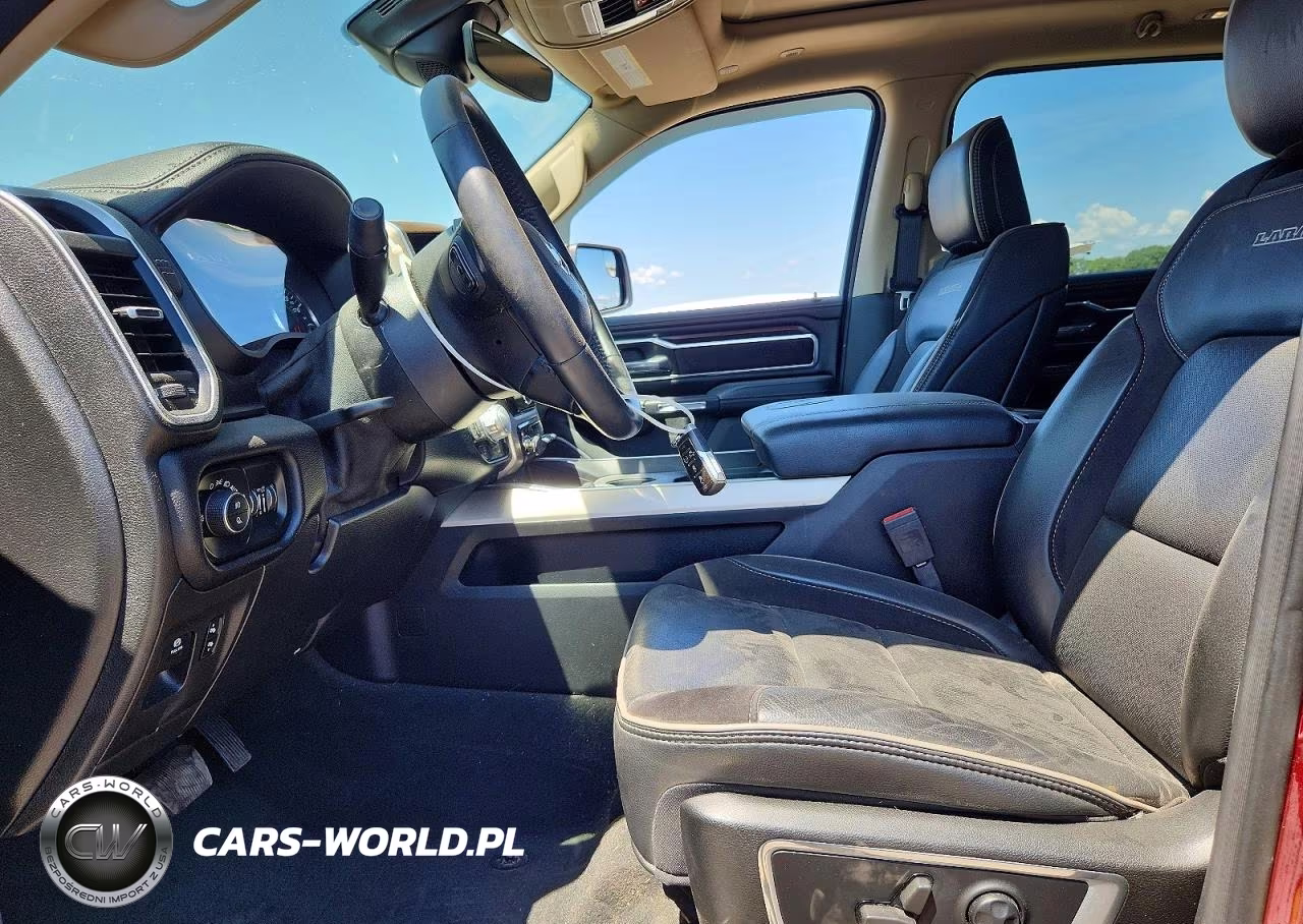 2021 Ram 1500 Laramie VIN:1C6SRFJT8MN751390 - 7