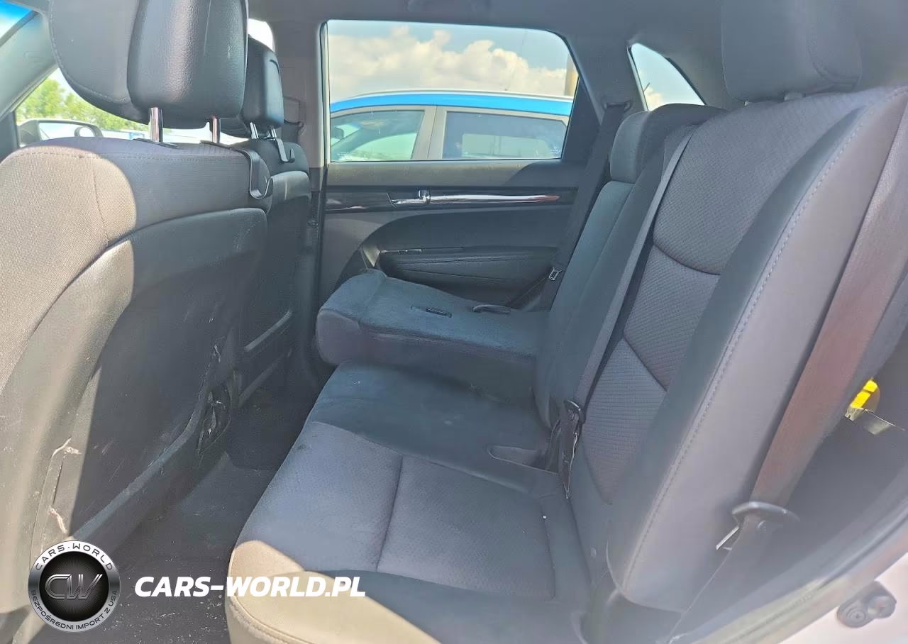 2011 Kia Sorento Lx VIN:5XYKT4A18BG155942 - 11