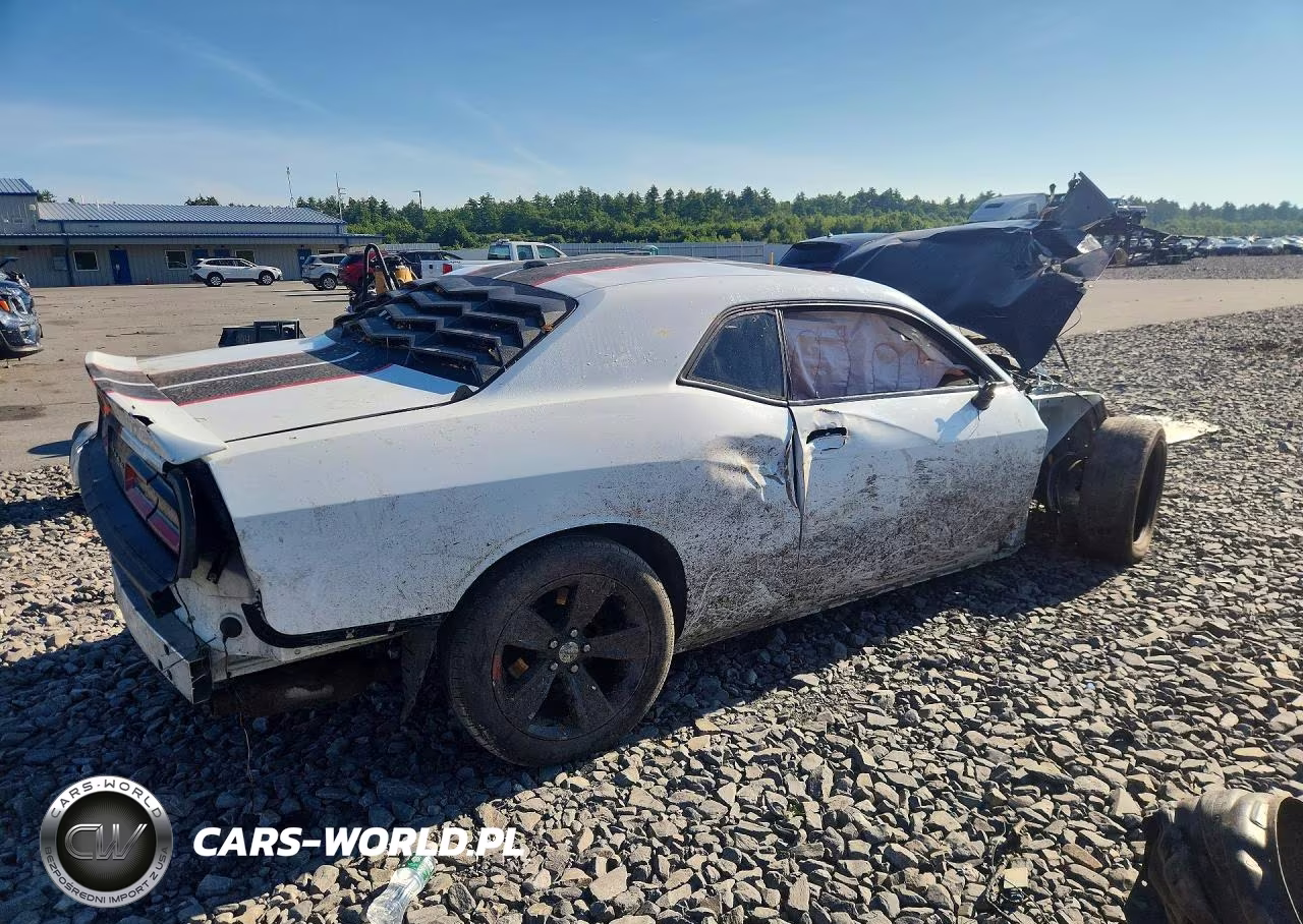2018 Dodge Challenger Sxt VIN:2C3CDZAG1JH242220 - 3