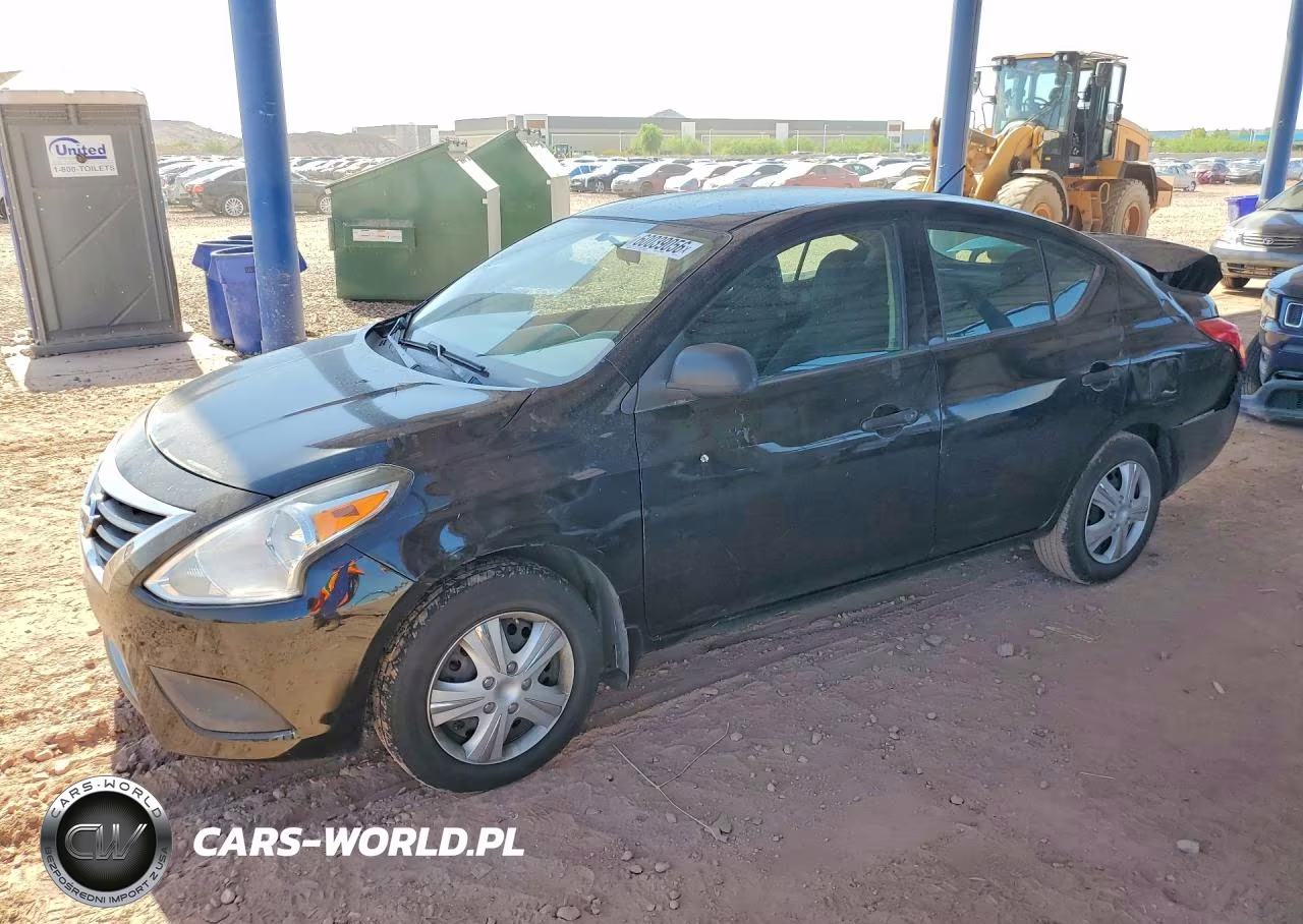 2015 Nissan Versa 1.6 S
