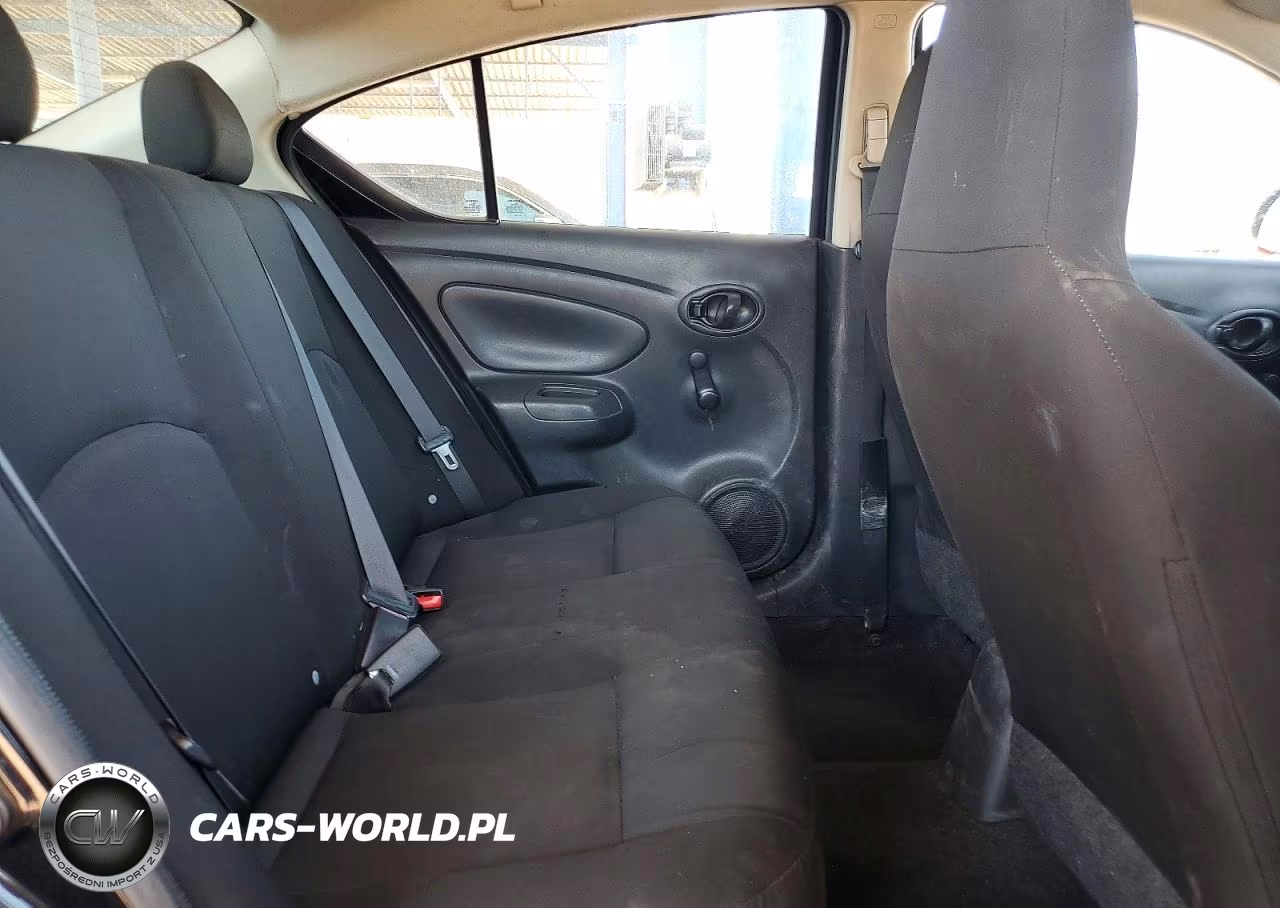 2015 Nissan Versa 1.6 S VIN:3N1CN7APXFL921515 - 10