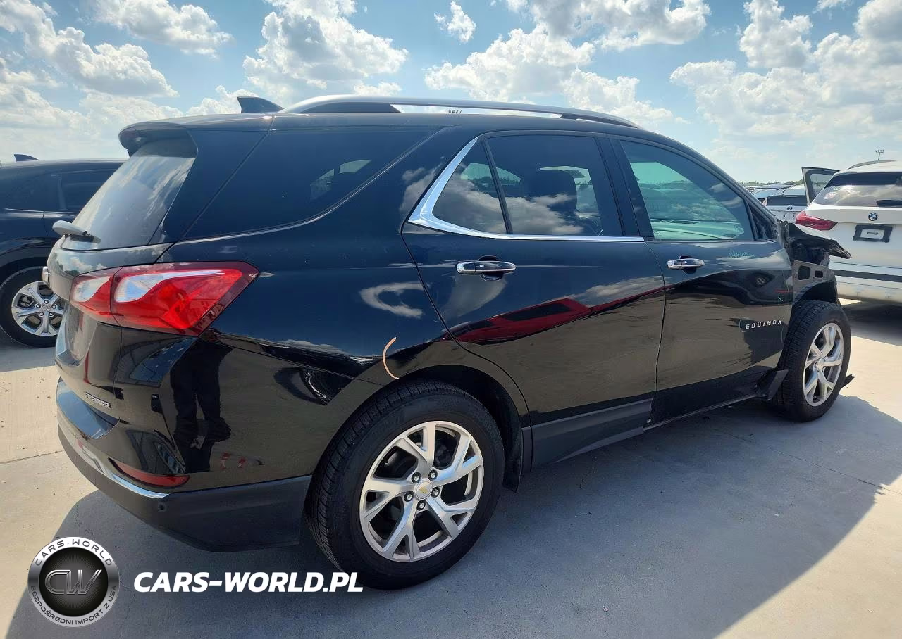 2019 Chevrolet Equinox Premier VIN:2GNAXNEVXK6104336 - 3