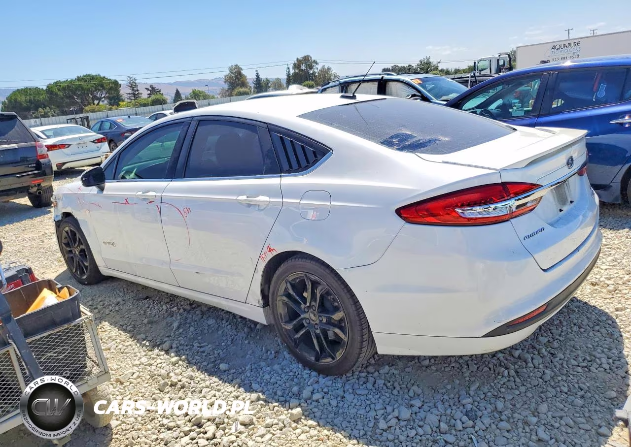 2018 Ford Fusion Se Hybrid VIN:3FA6P0LU4JR249364 - 2