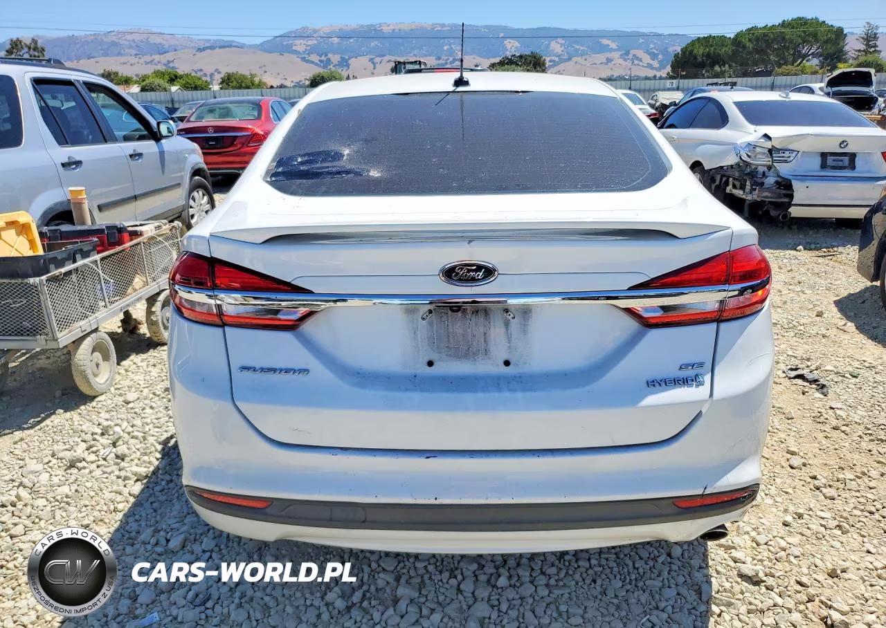 2018 Ford Fusion Se Hybrid VIN:3FA6P0LU4JR249364 - 6