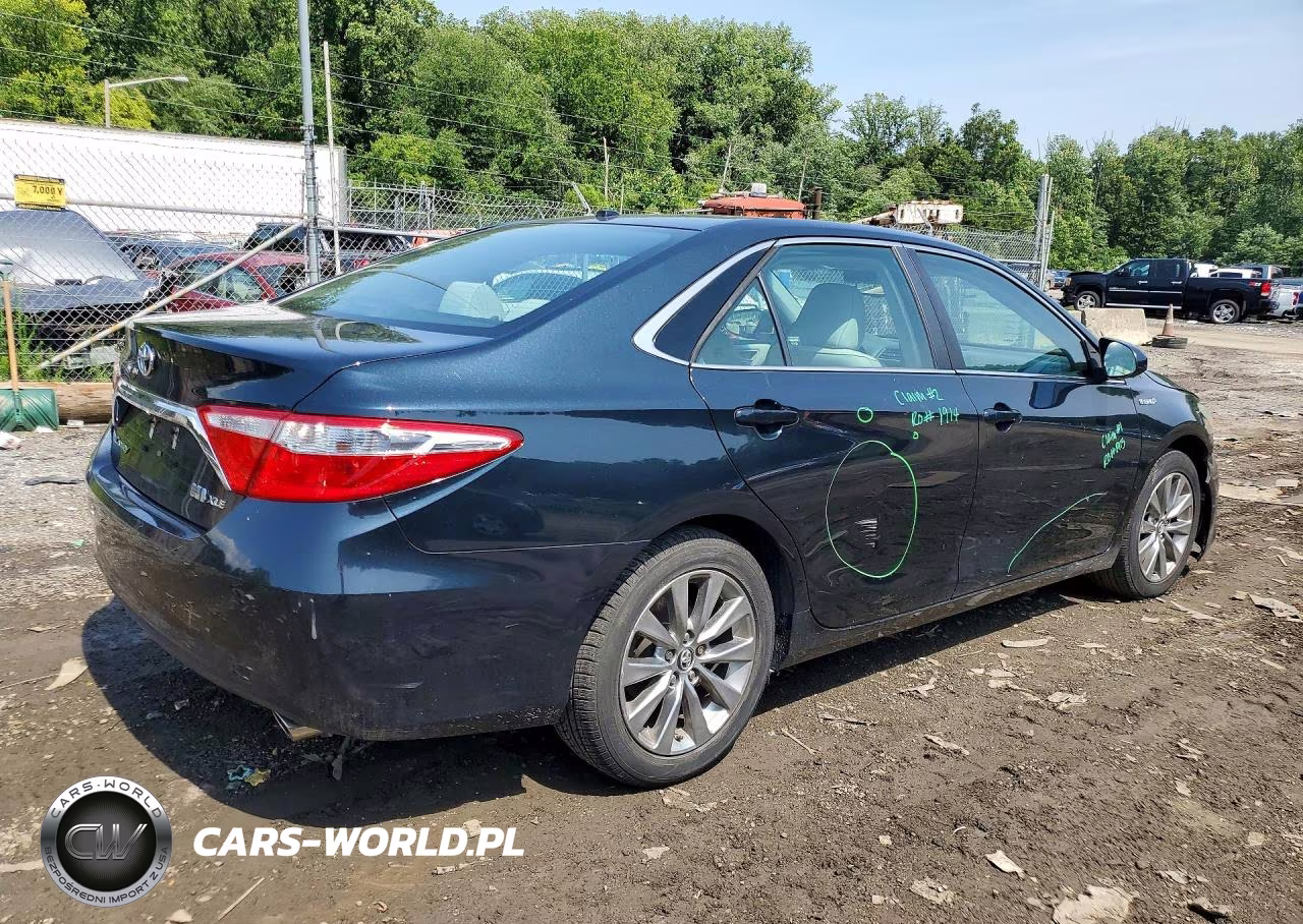 2017 Toyota Camry Hybrid Xle VIN:4T1BD1FK0HU205829 - 3