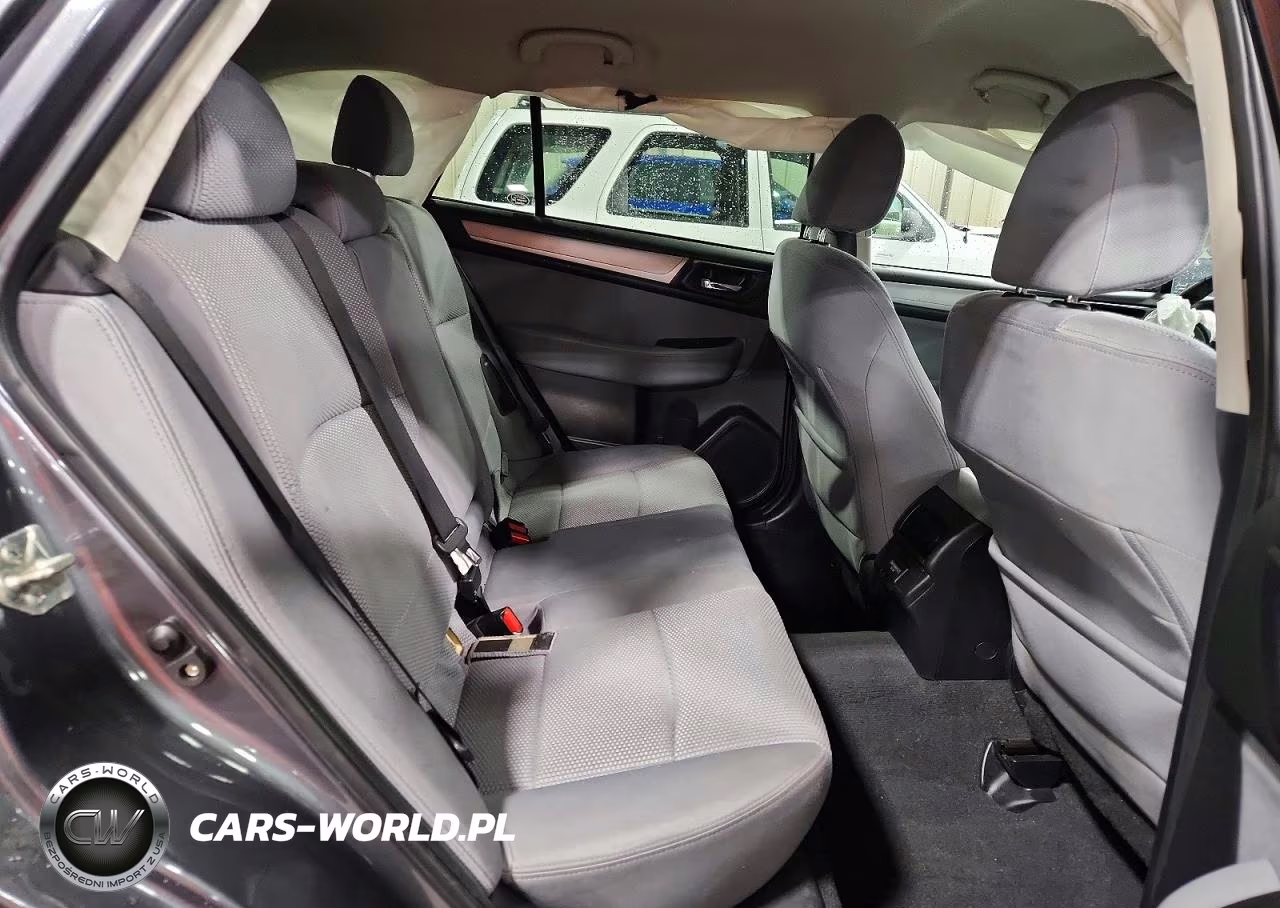 2018 Subaru Outback 2.5I Premium VIN:4S4BSACC3J3283083 - 11