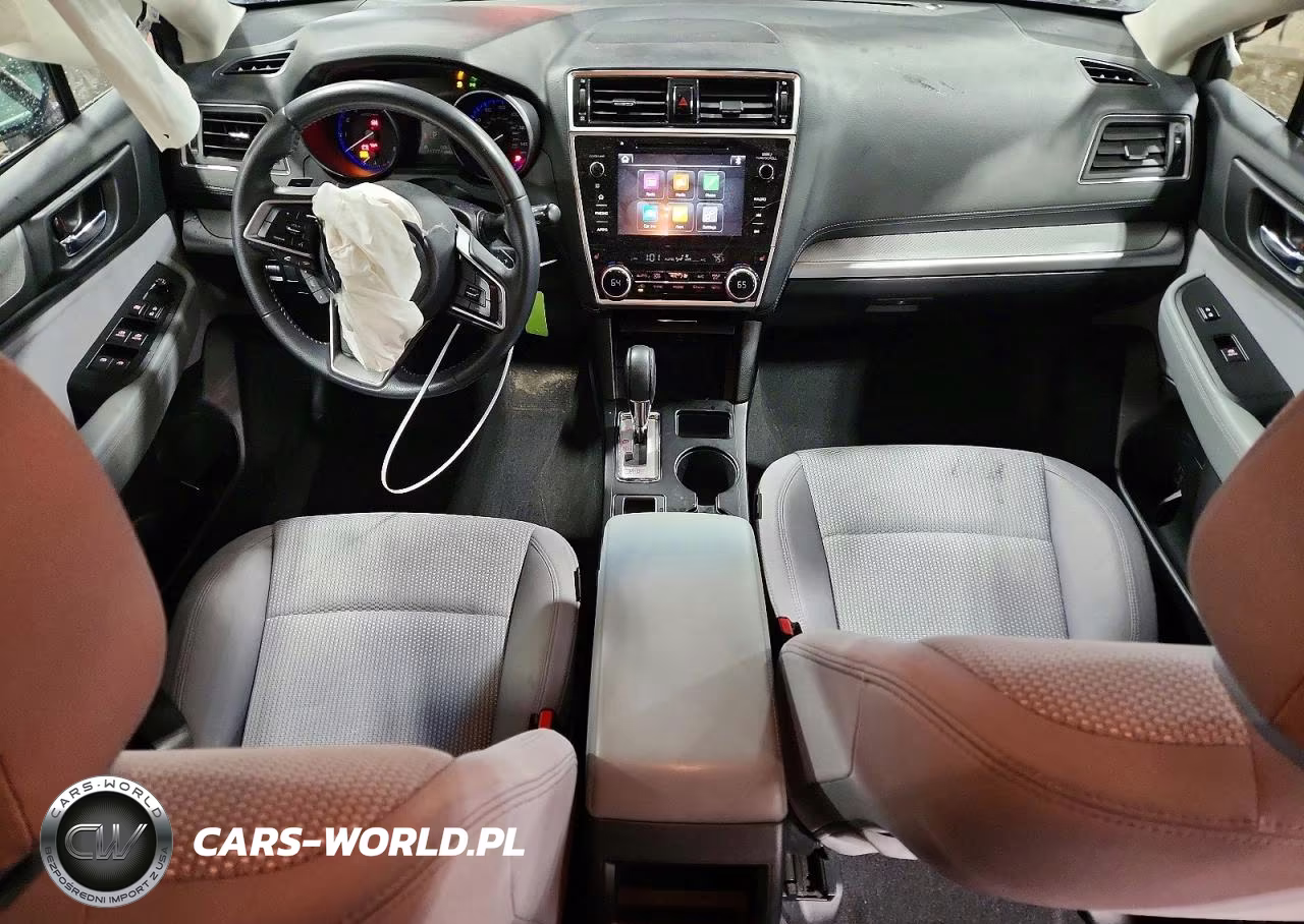2018 Subaru Outback 2.5I Premium VIN:4S4BSACC3J3283083 - 8