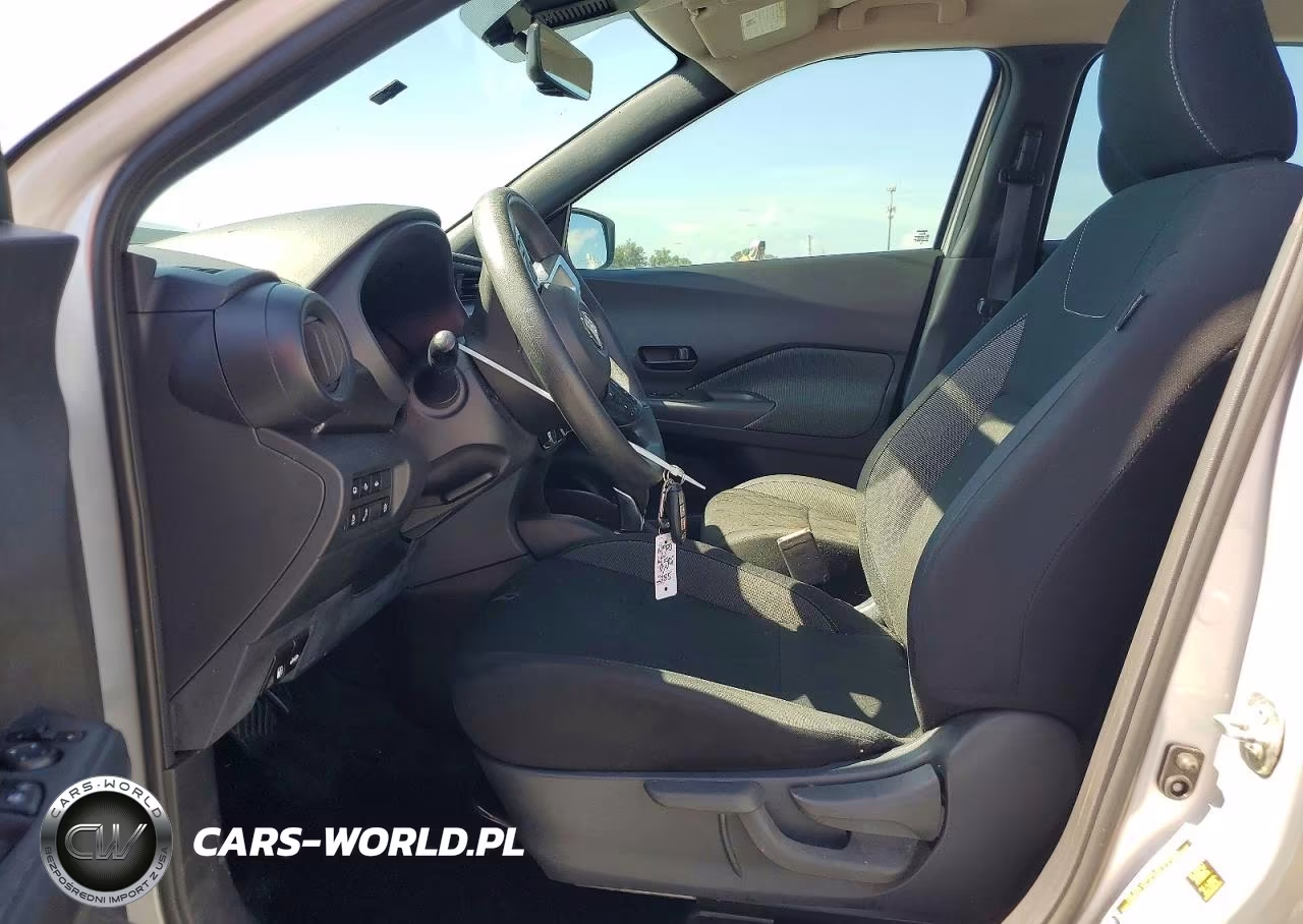 2020 Nissan Kicks S VIN:3N1CP5BV7LL532385 - 7