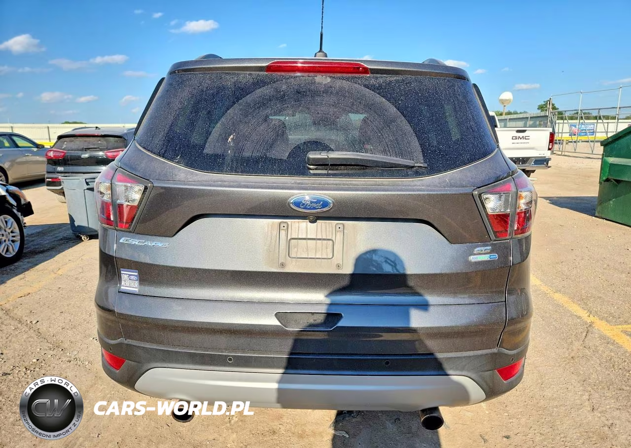 2017 Ford Escape Se VIN:1FMCU9GD1HUA82173 - 6
