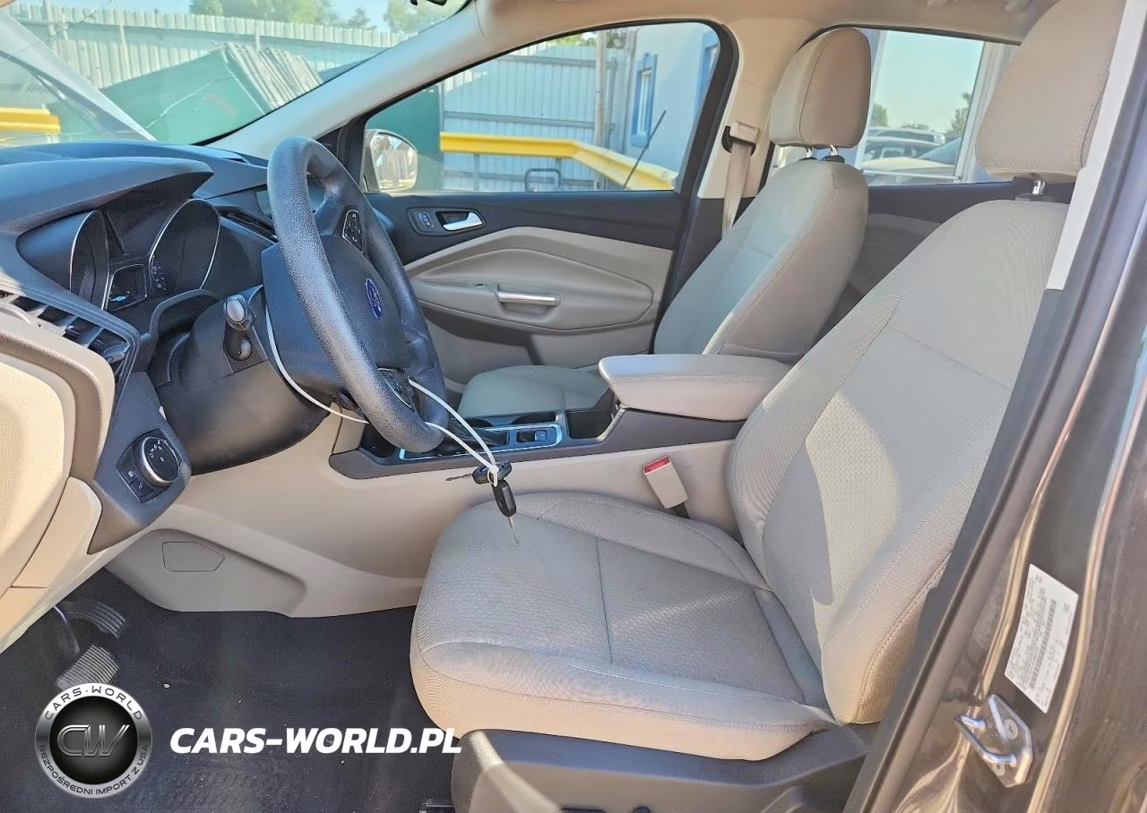 2017 Ford Escape Se VIN:1FMCU9GD1HUA82173 - 7