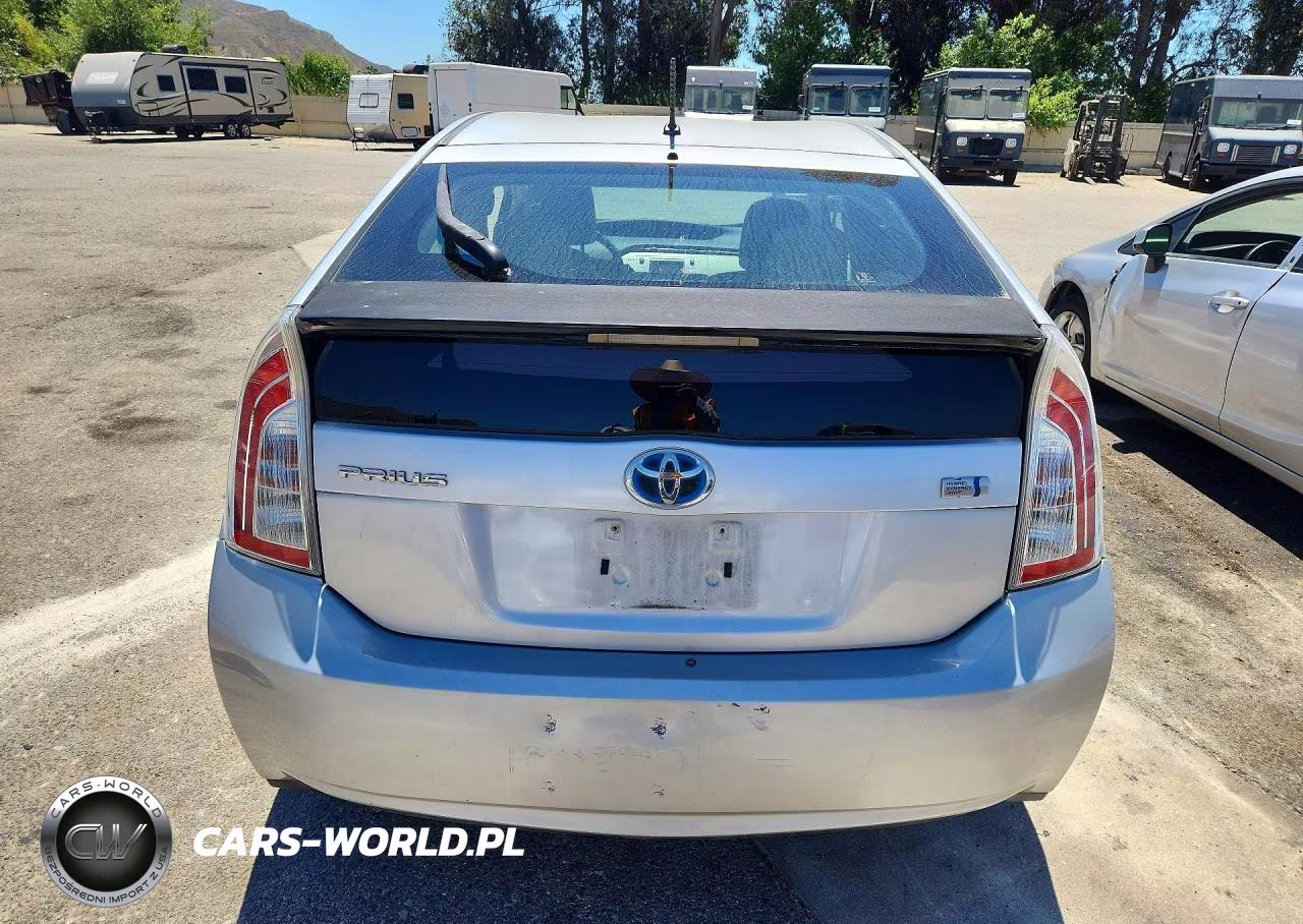 2012 Toyota Prius Two VIN:JTDKN3DU3C5383514 - 6