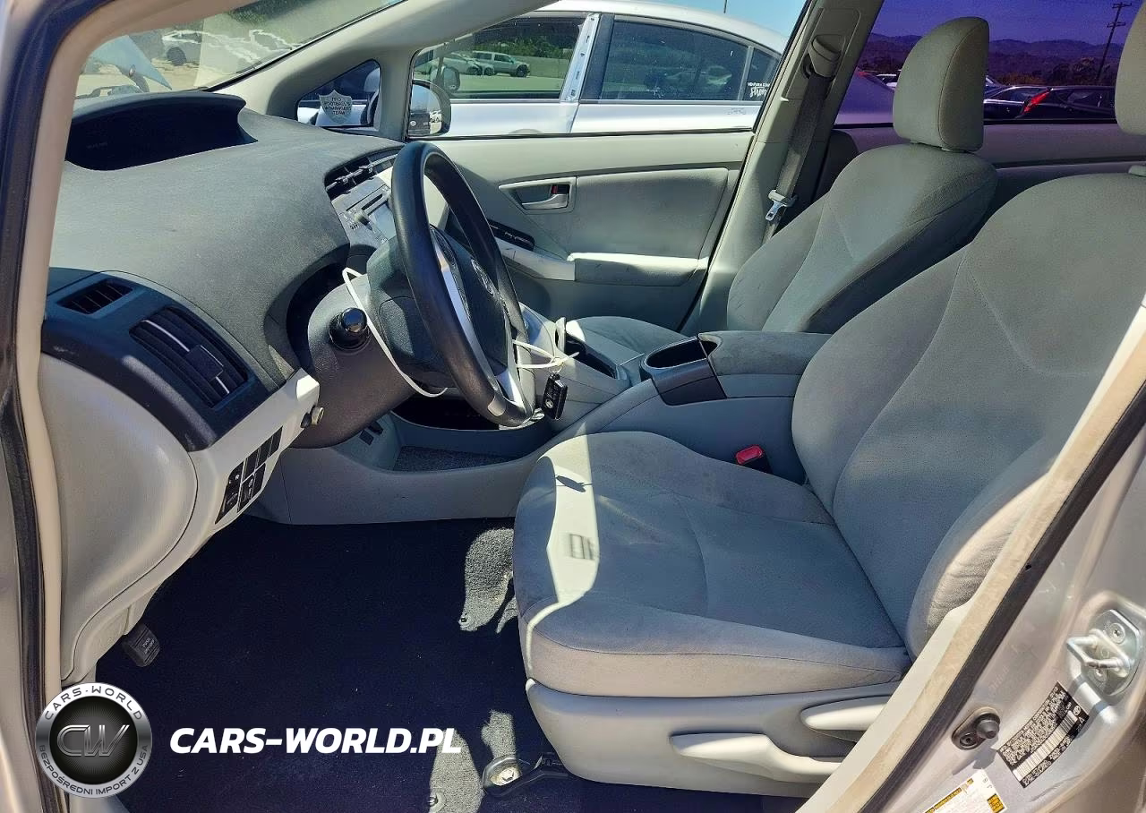 2012 Toyota Prius Two VIN:JTDKN3DU3C5383514 - 7