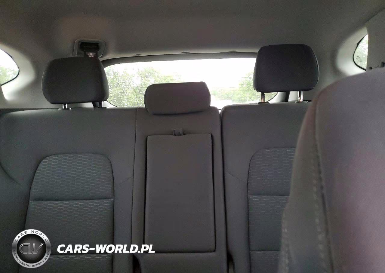 2020 Hyundai Tucson Value VIN:KM8J3CA41LU089956 - 10