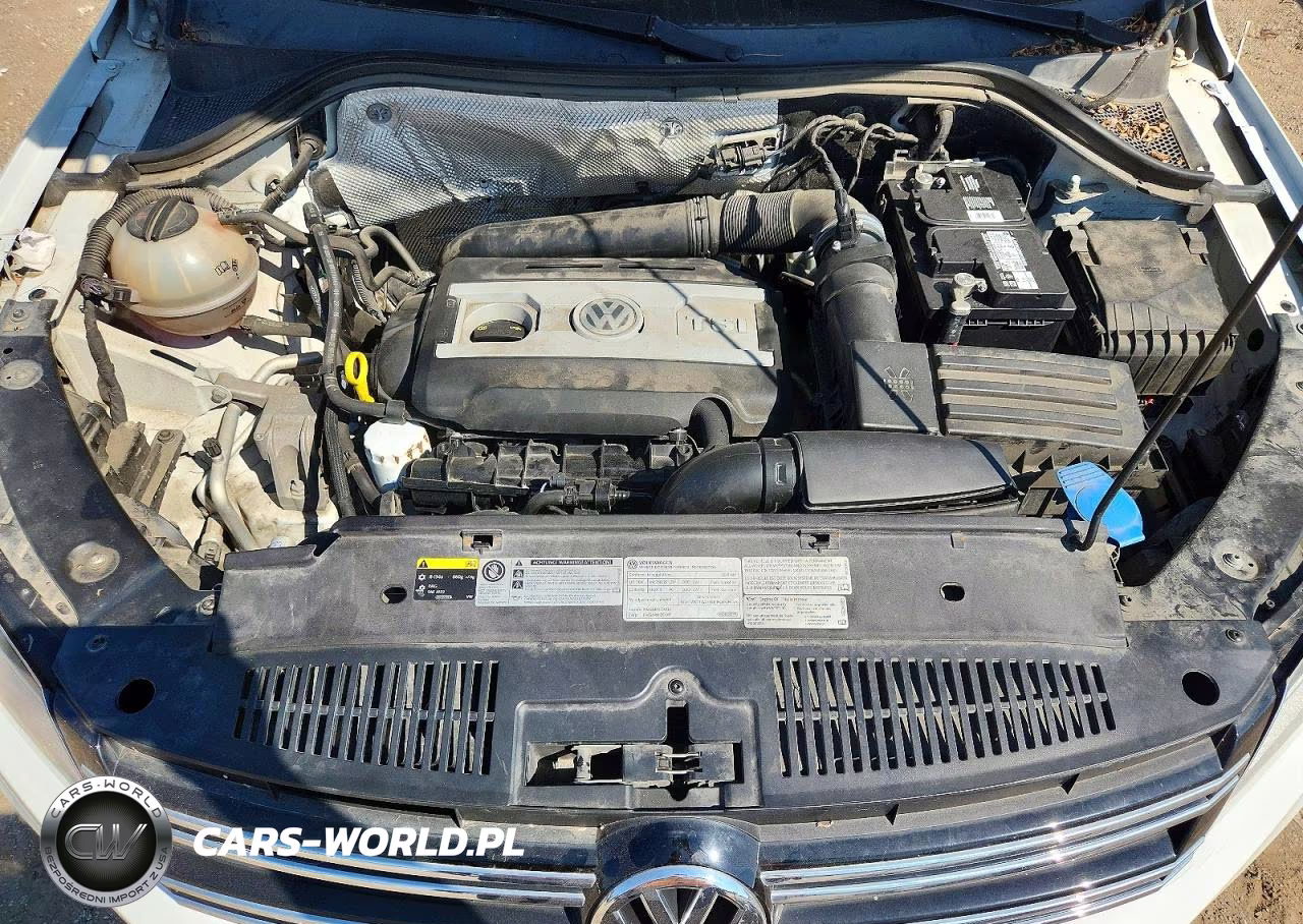 2017 Volkswagen Tiguan S VIN:WVGBV7AXXHW510908 - 11