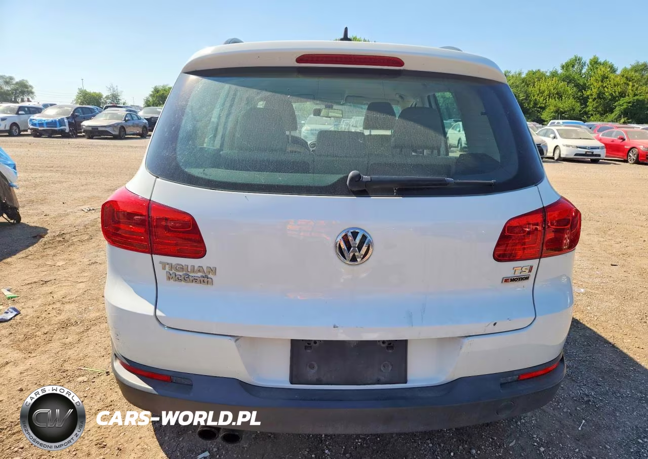 2017 Volkswagen Tiguan S VIN:WVGBV7AXXHW510908 - 6