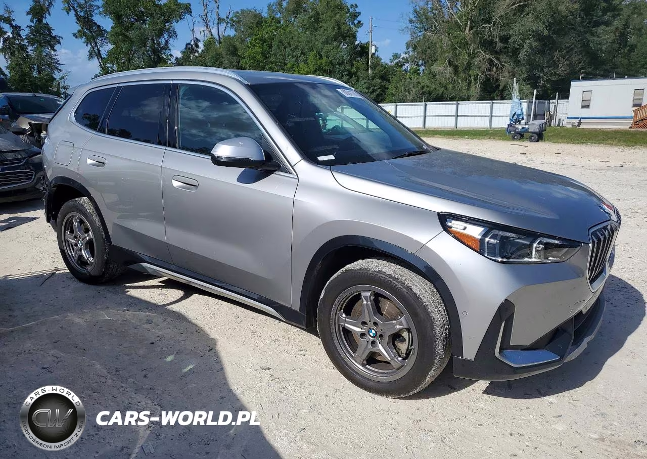 2024 BMW X1 xDrive28I VIN:WBX73EF07R5Y97248 - 4