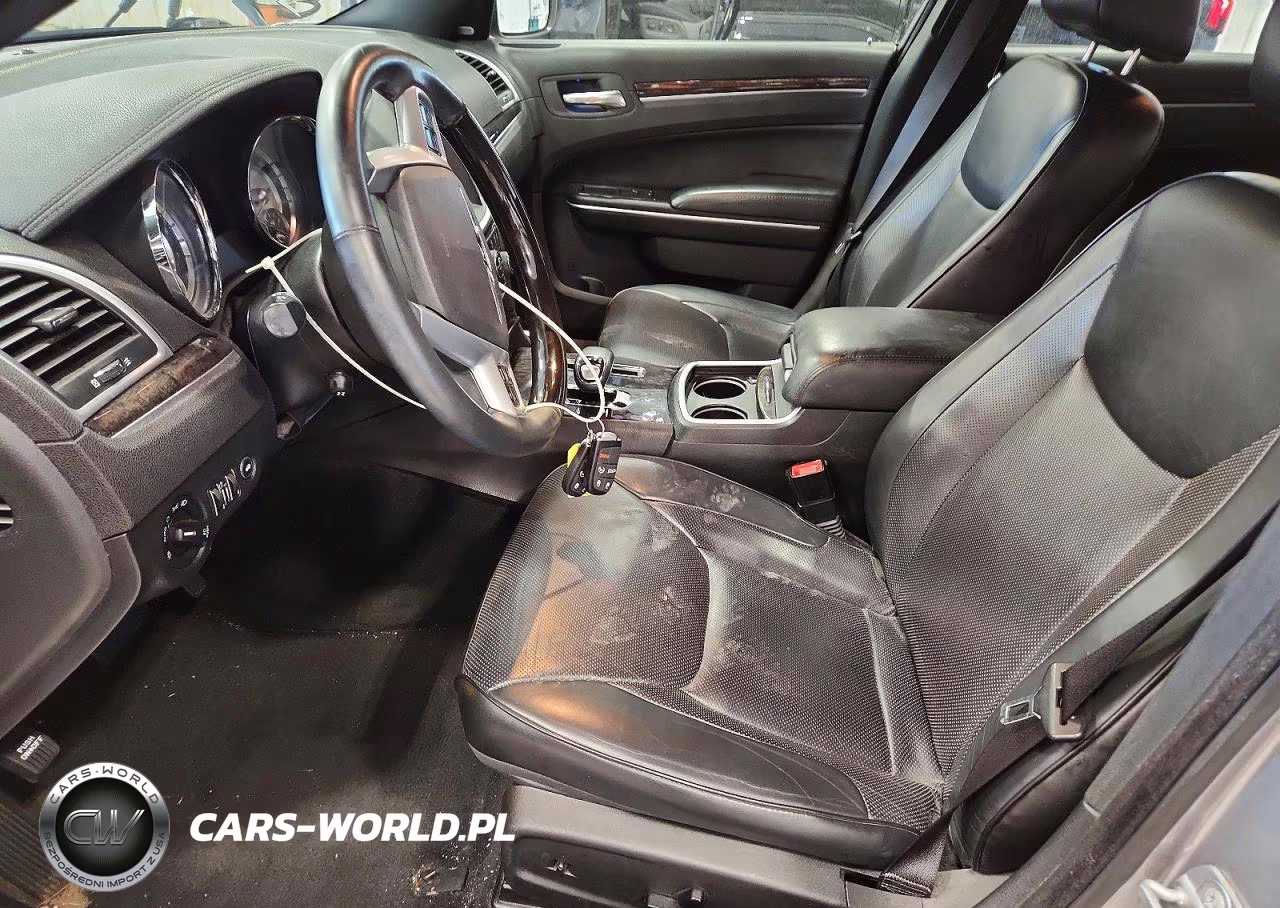 2014 Chrysler 300C VIN:2C3CCAKG7EH260441 - 7
