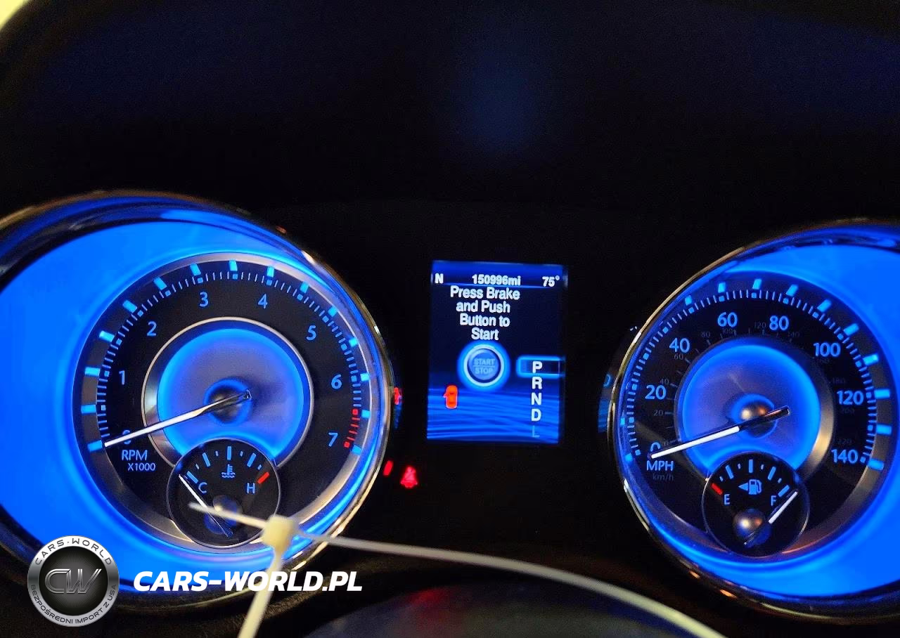 2014 Chrysler 300C VIN:2C3CCAKG7EH260441 - 9