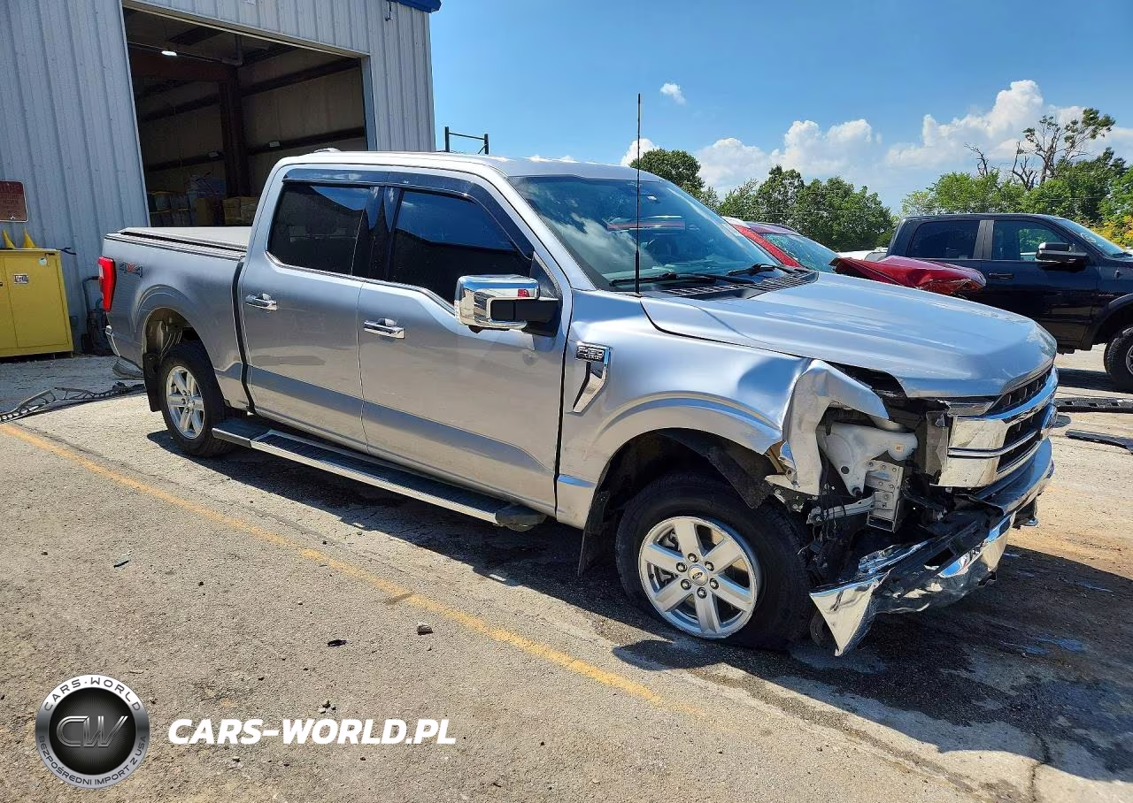 2023 Ford F150 Supercrew VIN:1FTFW1E88PFC05828 - 4