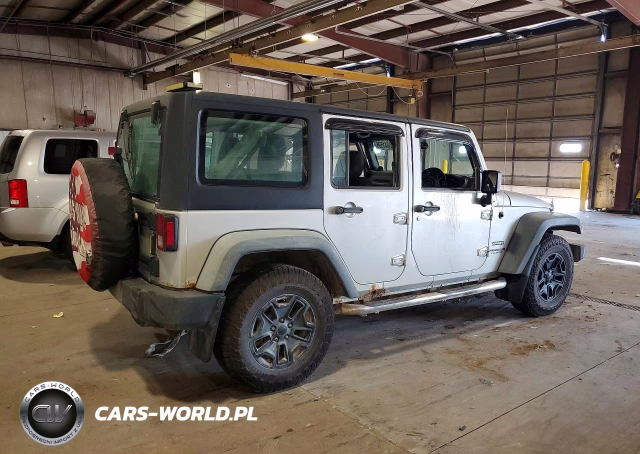 2011 Jeep Wrangler Unlimited Sport VIN:1J4BZ3H11BL556486 - 3