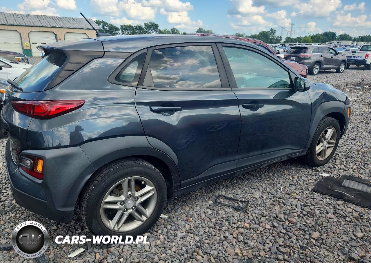 2019 Hyundai Kona Se VIN:KM8K12AA3KU227585 - 3