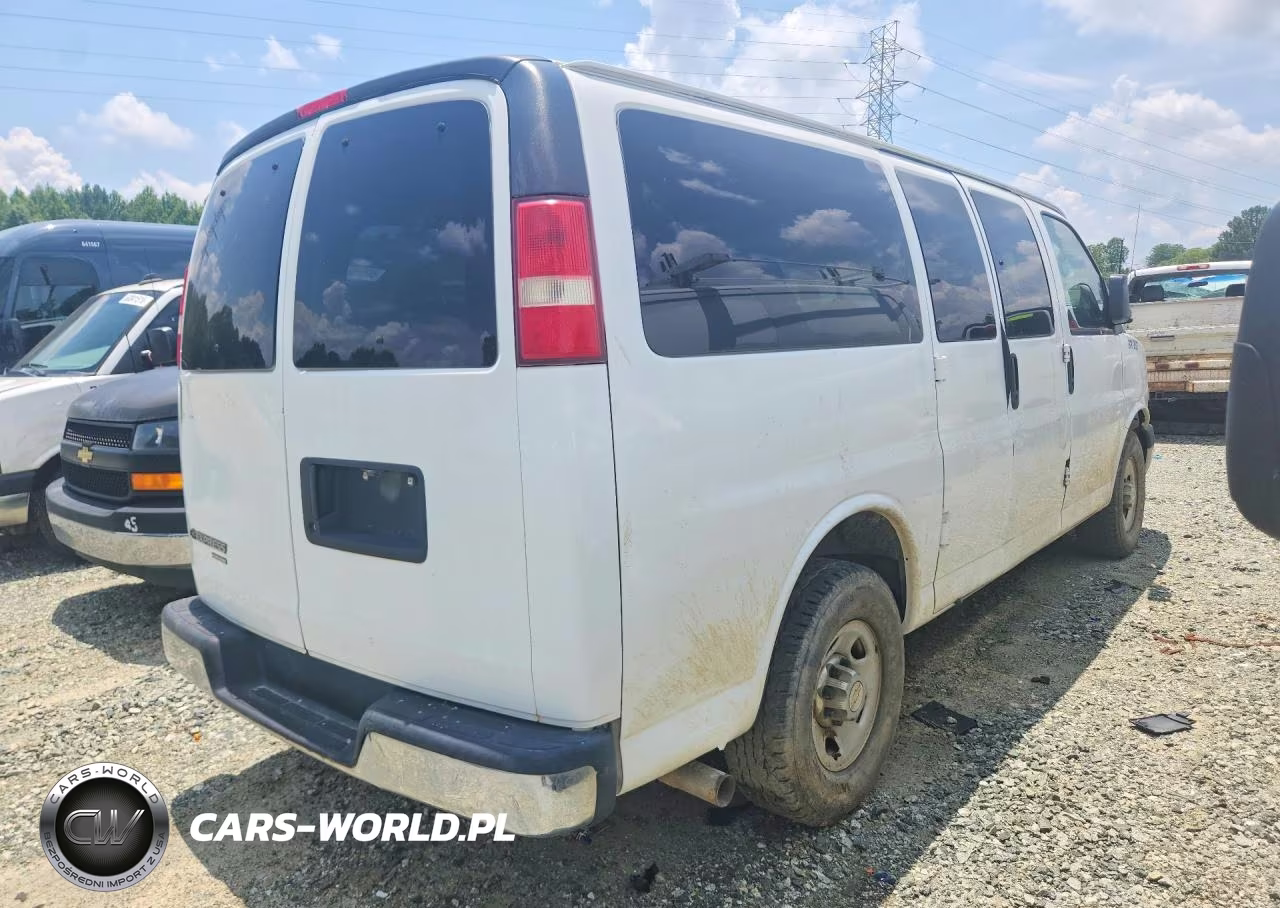 2013 Chevrolet Express G2500 Lt VIN:1GAWGRFG5D1179966 - 3