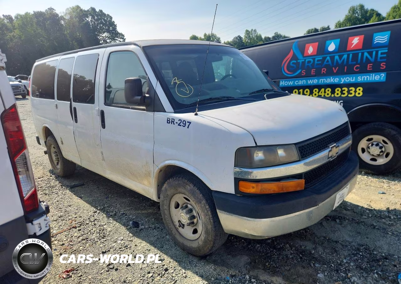 2013 Chevrolet Express G2500 Lt VIN:1GAWGRFG5D1179966 - 4