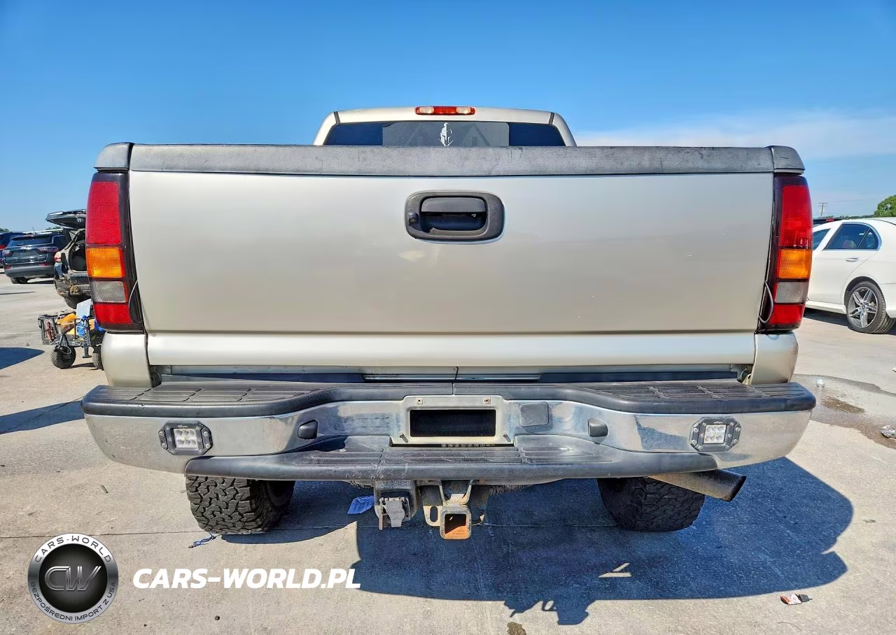 2004 GMC Sierra C2500 Heavy Duty VIN:1GTHC23U94F236265 - 6