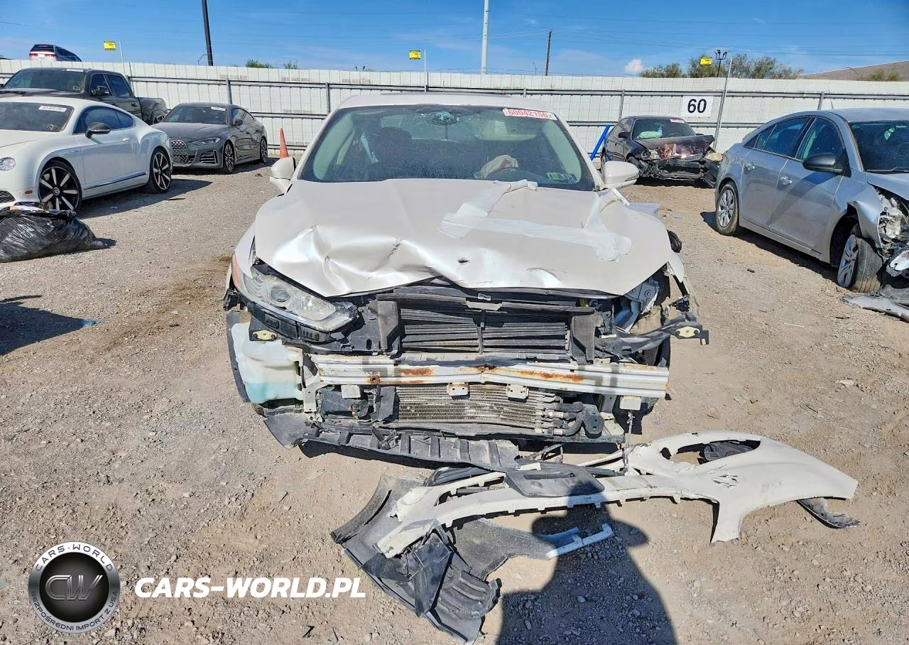 2013 Ford Fusion Se Hybrid VIN:3FA6P0LU2DR177536 - 5