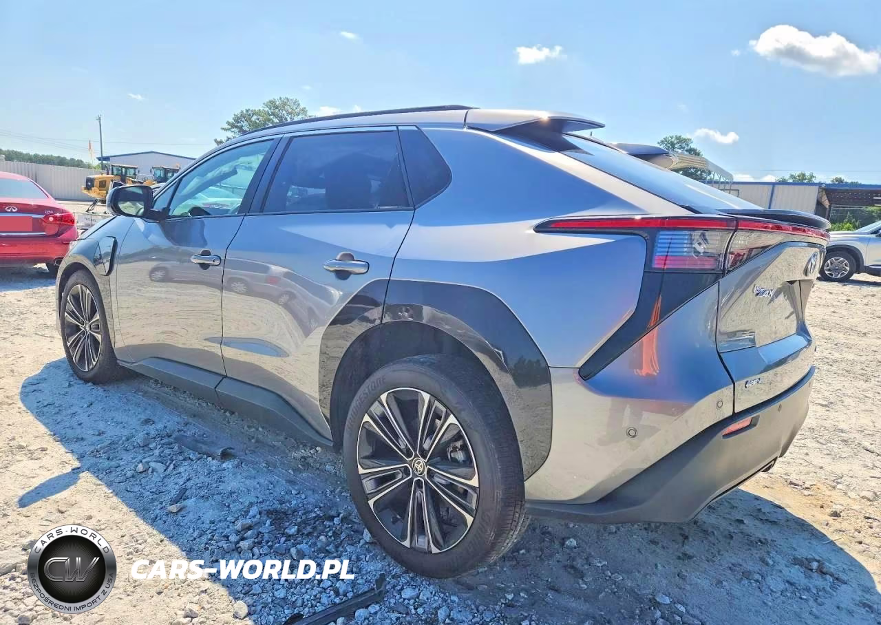 2024 Toyota Bz4X Xle VIN:JTMABACA2RA078215 - 2