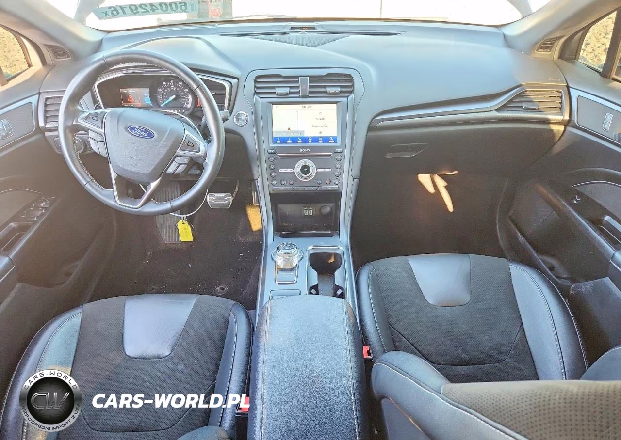 2019 Ford Fusion Sport VIN:3FA6P0VP1KR215794 - 8