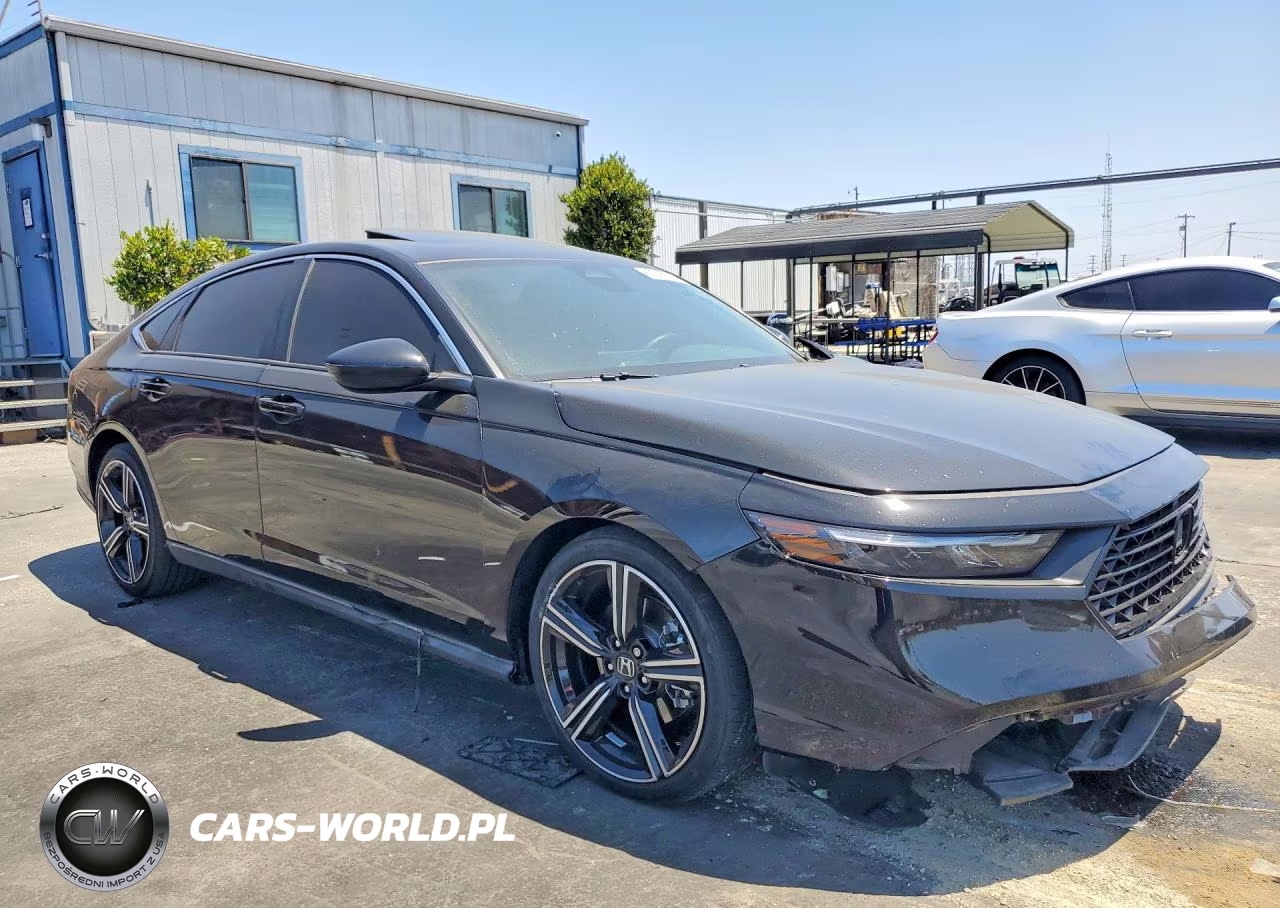 2025 Honda Accord Hybrid Sport VIN:1HGCY2F57SA042961 - 4