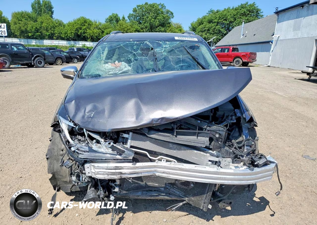 2020 Chrysler Pacifica Limited VIN:2C4RC1GG3LR117234 - 5