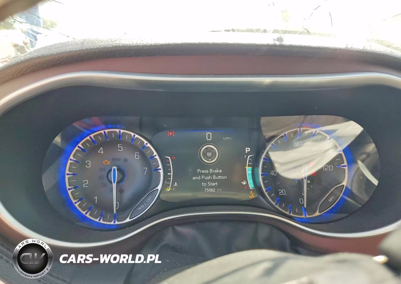 2020 Chrysler Pacifica Limited VIN:2C4RC1GG3LR117234 - 9