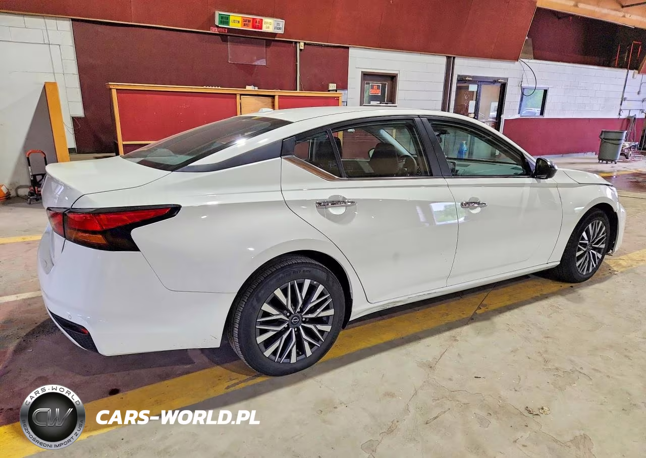 2025 Nissan Altima Sv VIN:1N4BL4DV1SN353355 - 3
