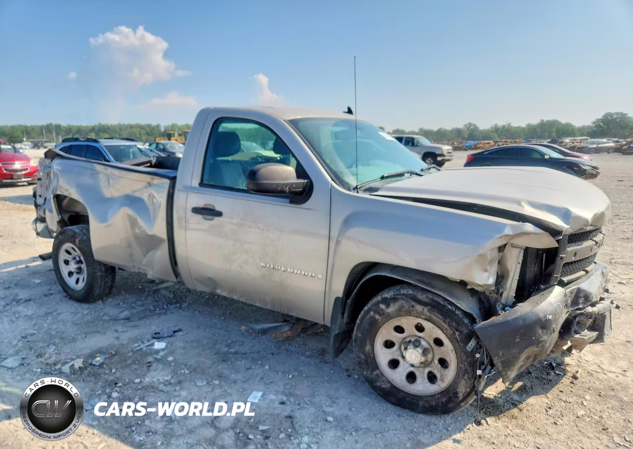2008 Chevrolet Silverado C1500 VIN:1GCEC14XX8Z331914 - 4