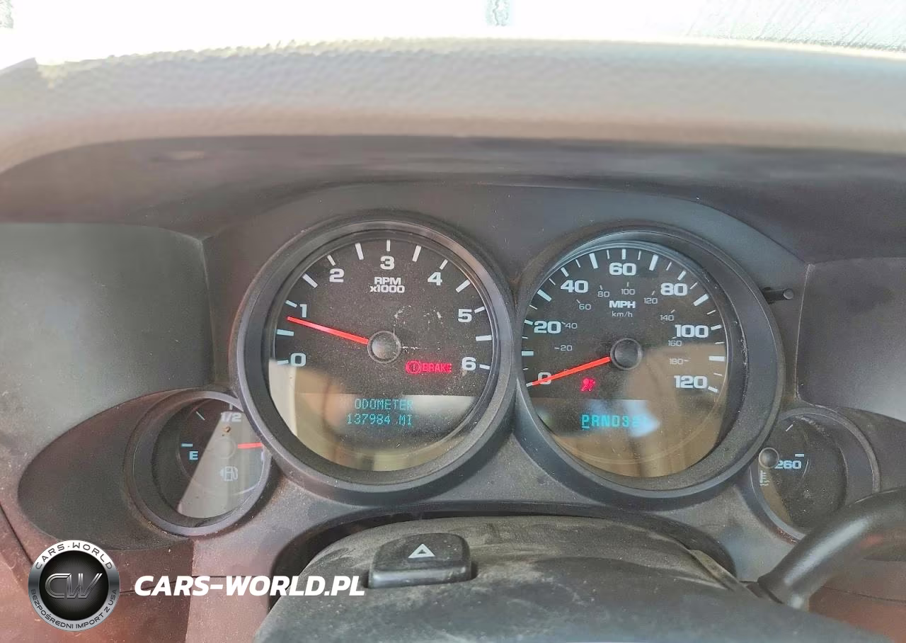2008 Chevrolet Silverado C1500 VIN:1GCEC14XX8Z331914 - 9