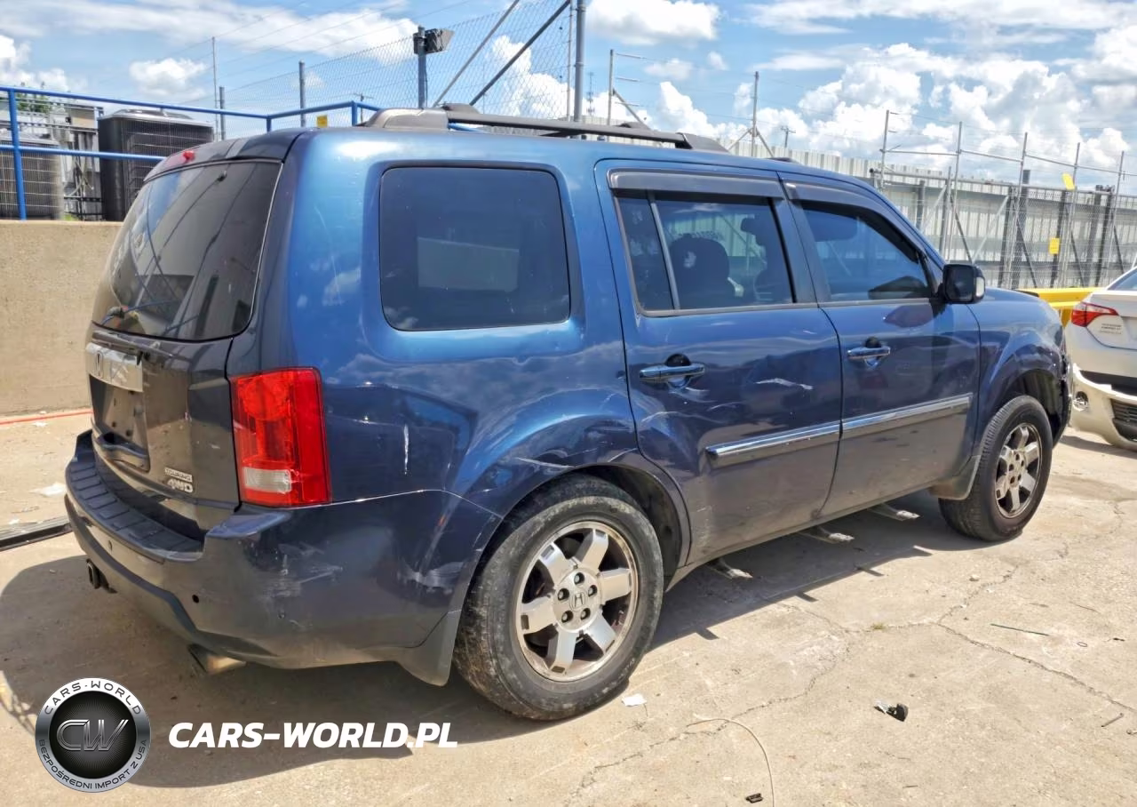 2011 Honda Pilot Touring VIN:5FNYF4H91BB077380 - 3