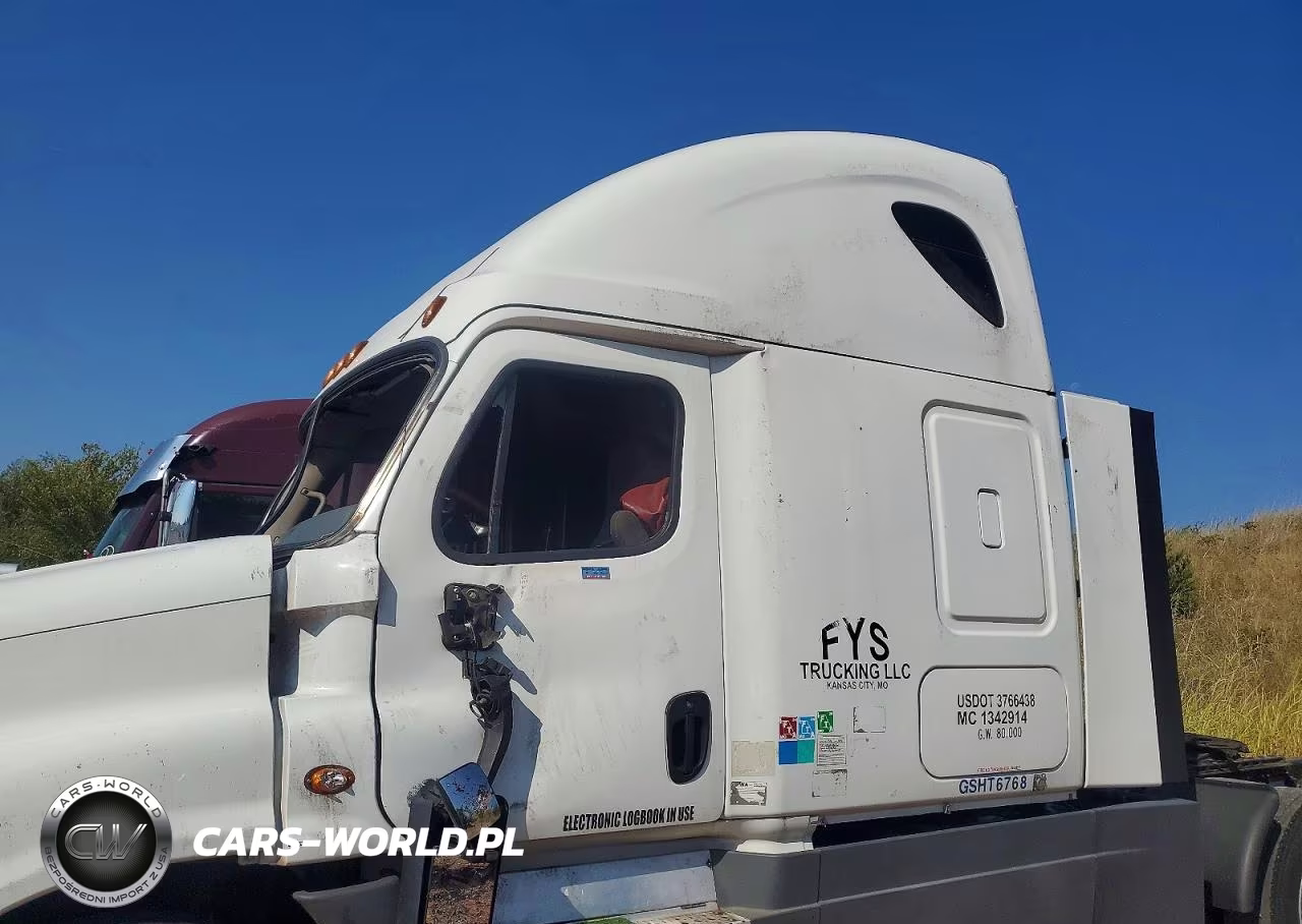 2016 Freightliner Cascadia 125 Semi Truck VIN:3AKJGLBG8GSHT6768 - 14