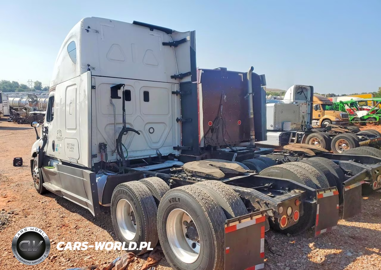 2016 Freightliner Cascadia 125 Semi Truck VIN:3AKJGLBG8GSHT6768 - 2