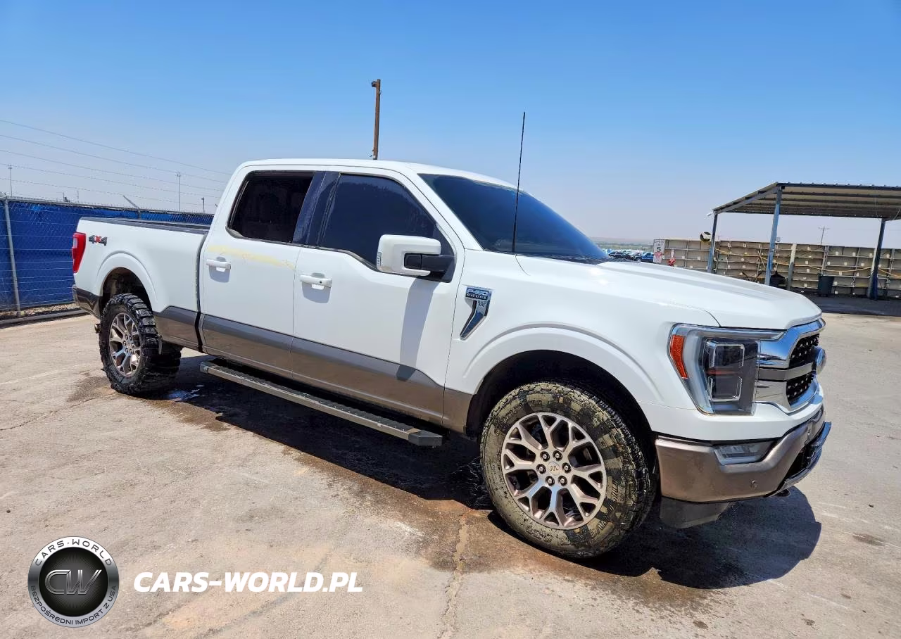 2023 Ford F150 Supercrew VIN:1FTFW1E50PFA93886 - 4