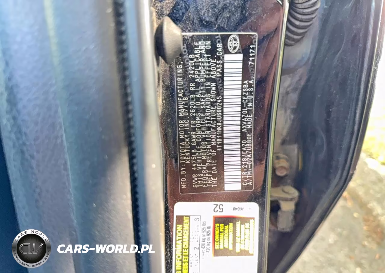 2018 Toyota Camry Se VIN:4T1B11HK8JU660245 - 10