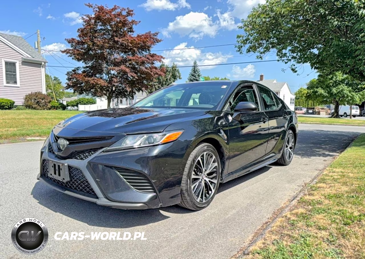 2018 Toyota Camry Se VIN:4T1B11HK8JU660245 - 2