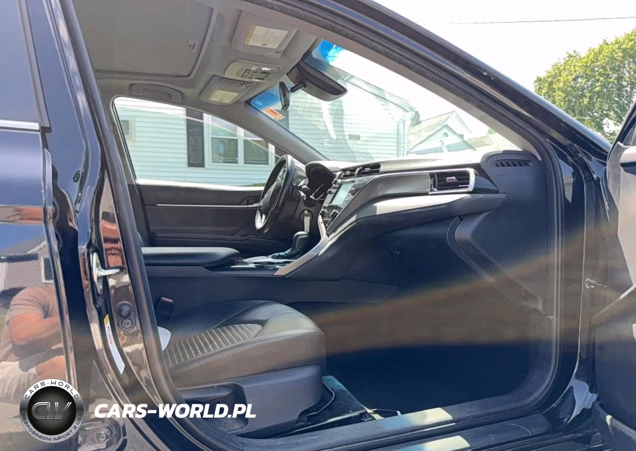 2018 Toyota Camry Se VIN:4T1B11HK8JU660245 - 5