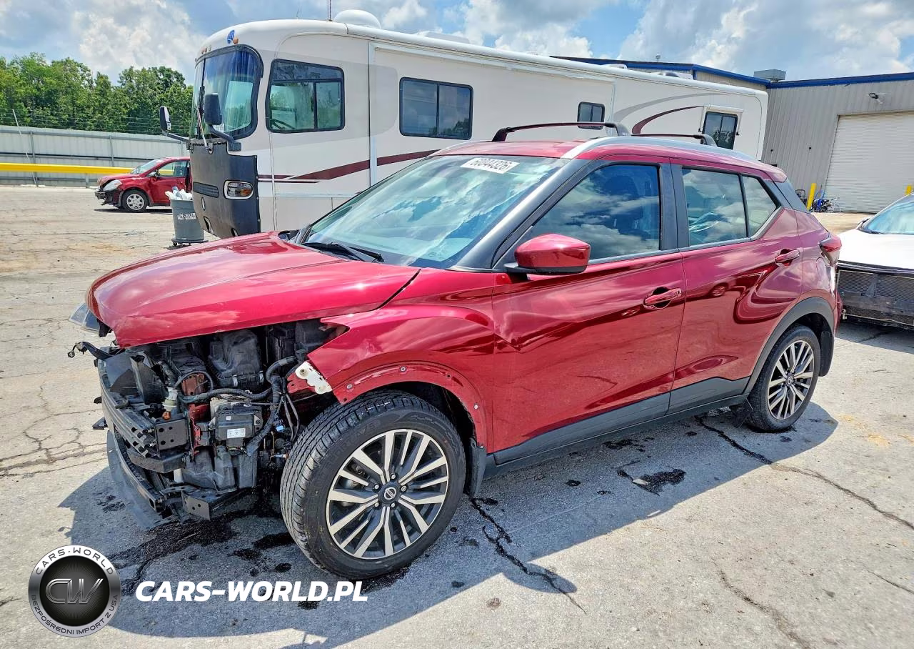 2021 Nissan Kicks Sv