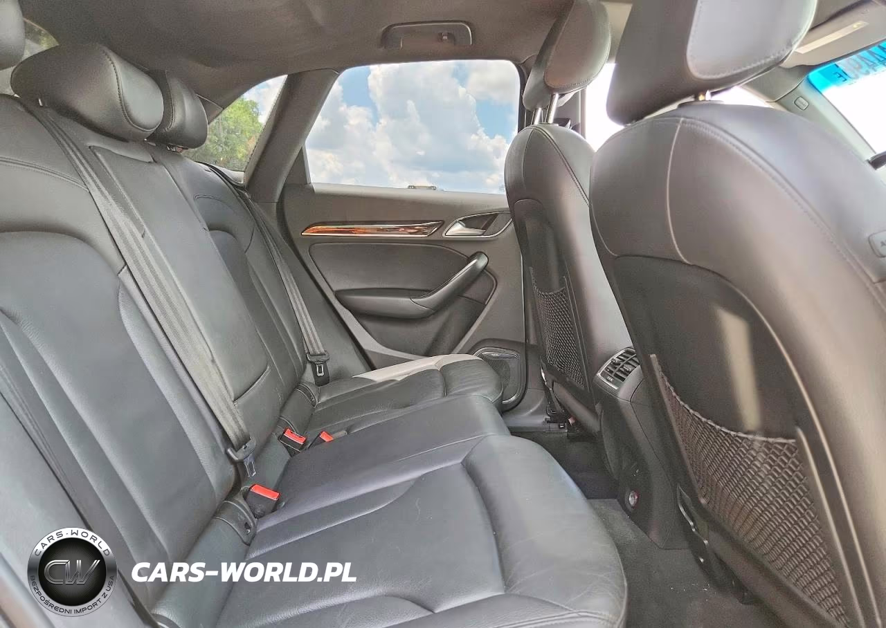 2015 Audi Q3 Prestige VIN:WA1FFCFS7FR009800 - 10