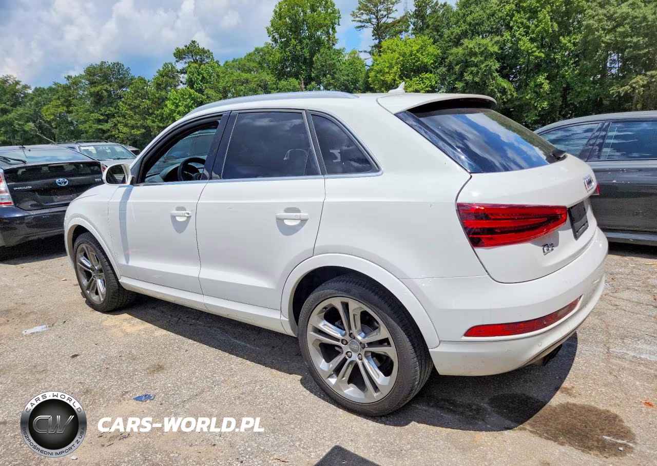 2015 Audi Q3 Prestige VIN:WA1FFCFS7FR009800 - 2