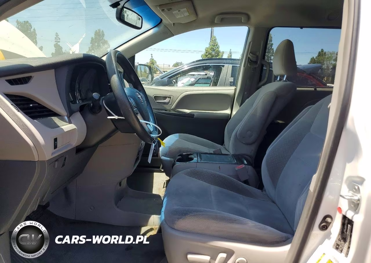 2015 Toyota Sienna Le VIN:5TDKK3DC3FS630402 - 7