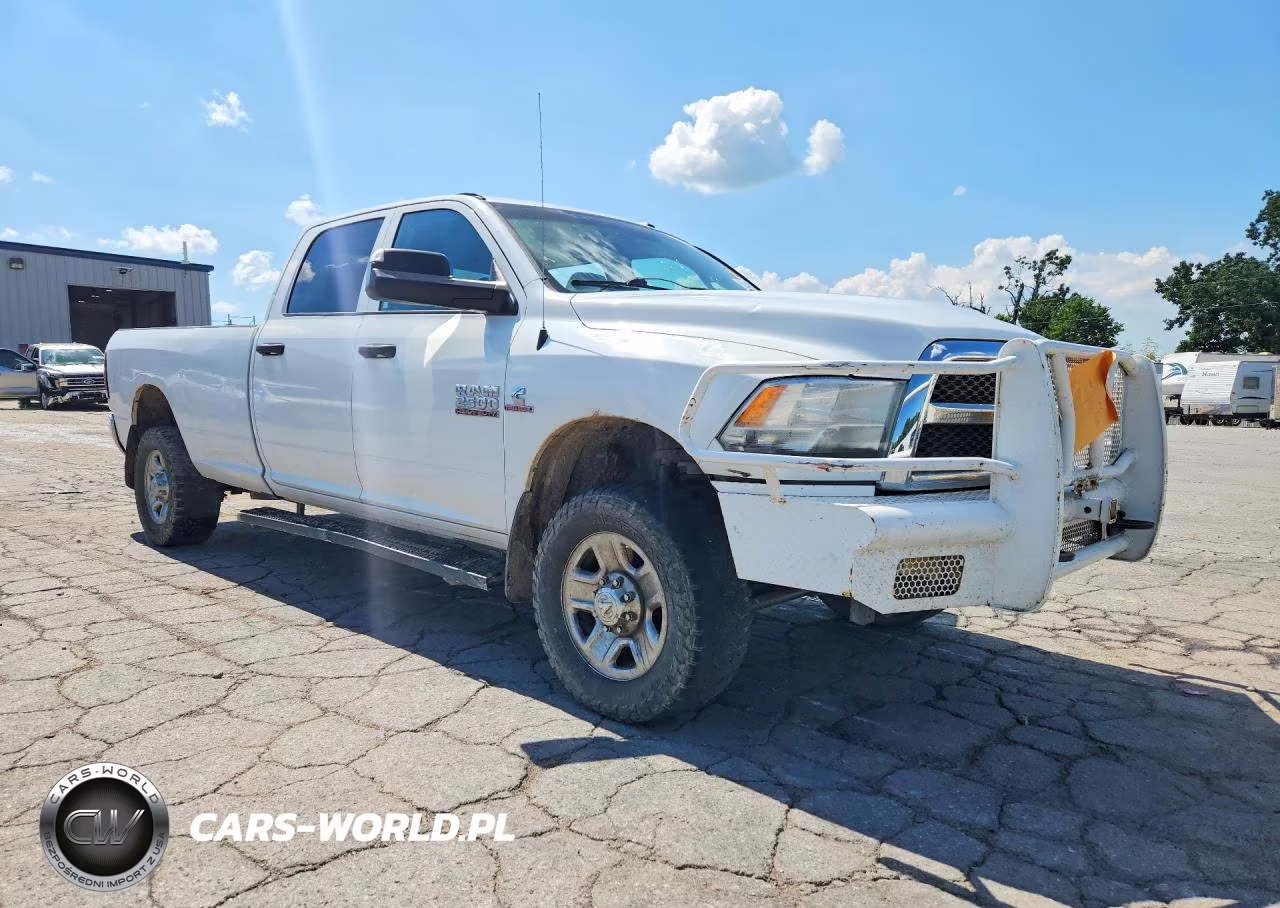 2014 Ram 2500 St VIN:3C6UR5HL5EG309122 - 4