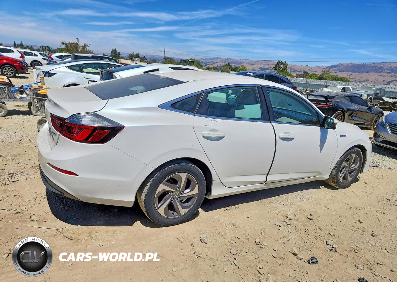 2019 Honda Insight Touring VIN:19XZE4F57KE034563 - 3